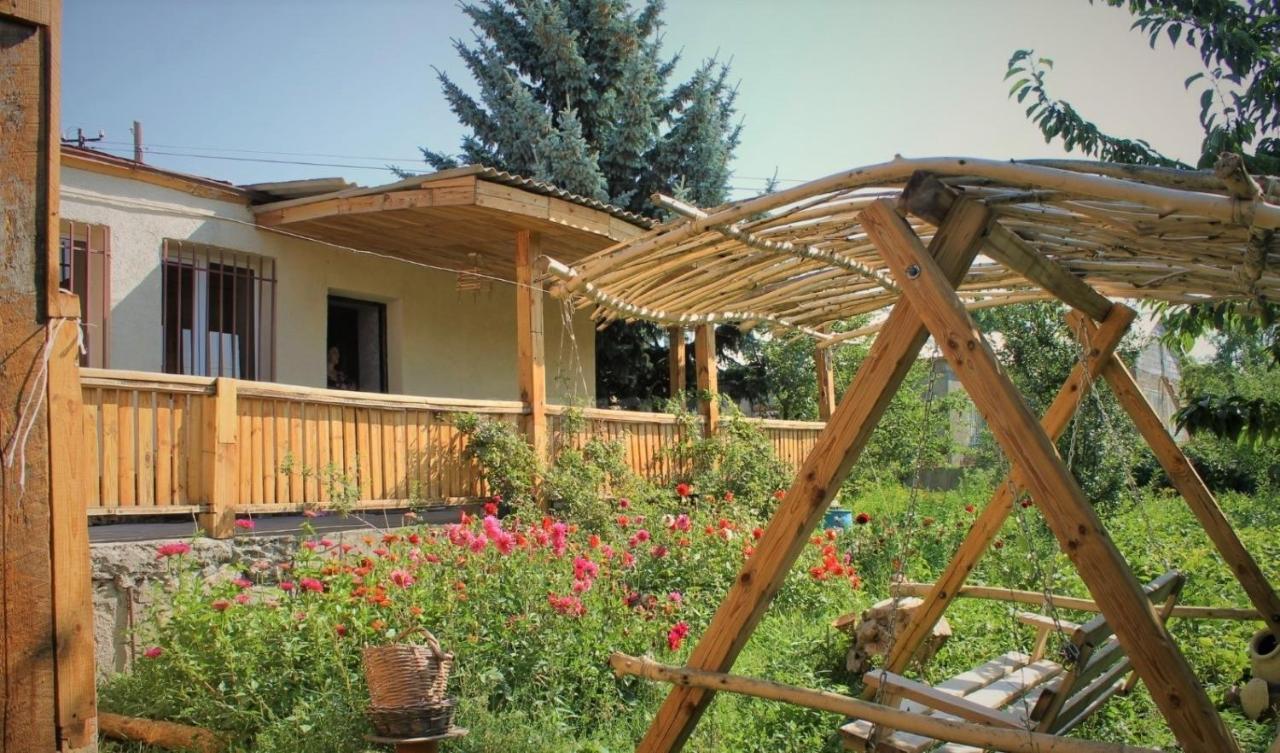 Armen'S B&B Sevan Esterno foto